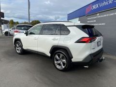 Photo of the vehicle Toyota RAV4