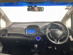 Photo of the vehicle Honda Fit