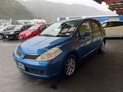 Photo of the vehicle Nissan Tiida