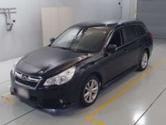 Photo of the vehicle Subaru Legacy