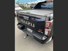 Photo of the vehicle Isuzu D-Max