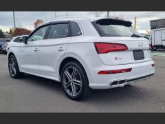 Photo of the vehicle Audi SQ5