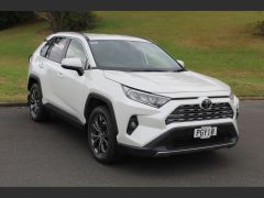 Photo of the vehicle Toyota RAV4