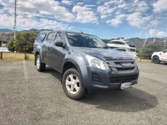 Photo of the vehicle Isuzu D-Max