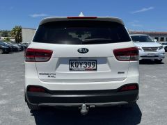 Photo of the vehicle Kia Sorento