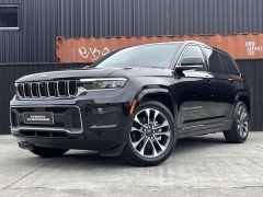 Photo of the vehicle Jeep Grand Cherokee