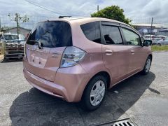 Photo of the vehicle Honda Fit