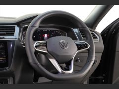 Photo of the vehicle Volkswagen Tiguan