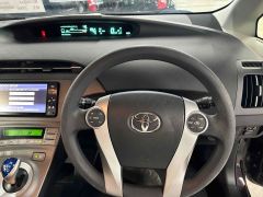 Photo of the vehicle Toyota Prius