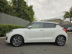 Photo of the vehicle Suzuki Swift