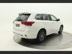 Photo of the vehicle Mitsubishi Outlander