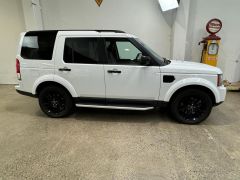 Photo of the vehicle Land Rover Discovery