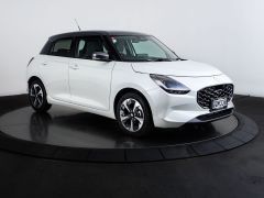 Photo of the vehicle Suzuki Swift