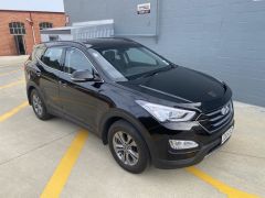 Photo of the vehicle Hyundai Santa Fe