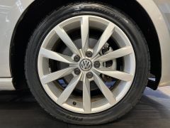 Photo of the vehicle Volkswagen Golf