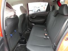 Photo of the vehicle Toyota Vitz