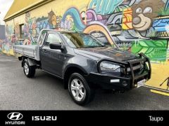 Photo of the vehicle Isuzu D-Max