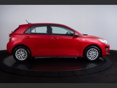 Photo of the vehicle Kia Rio