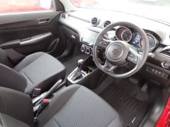 Photo of the vehicle Suzuki Swift