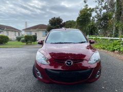 Photo of the vehicle Mazda Demio