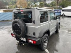 Photo of the vehicle Suzuki Jimny