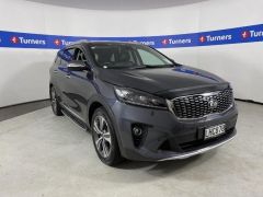 Photo of the vehicle Kia Sorento