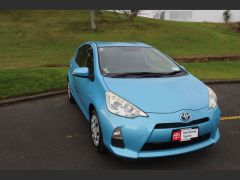 Photo of the vehicle Toyota Aqua