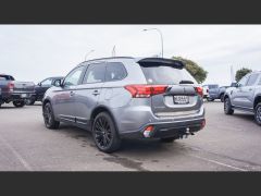 Photo of the vehicle Mitsubishi Outlander