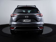 Photo of the vehicle Mazda CX-9