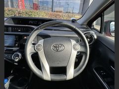 Photo of the vehicle Toyota Aqua