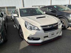 Photo of the vehicle Subaru Legacy