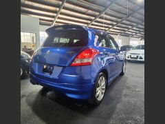 Photo of the vehicle Suzuki Swift