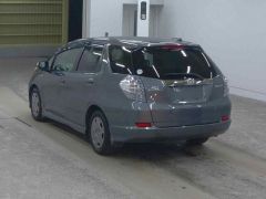 Photo of the vehicle Honda Fit