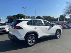 Photo of the vehicle Toyota RAV4