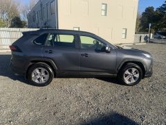 Photo of the vehicle Toyota RAV4