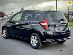 Photo of the vehicle Nissan Note