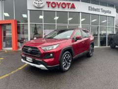 Photo of the vehicle Toyota RAV4