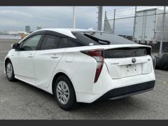 Photo of the vehicle Toyota Prius