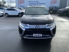 Photo of the vehicle Mitsubishi Outlander