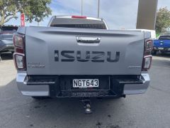 Photo of the vehicle Isuzu D-Max