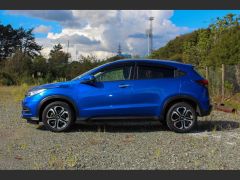 Photo of the vehicle Honda HR-V