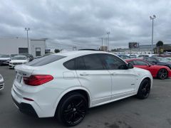 Photo of the vehicle BMW X4