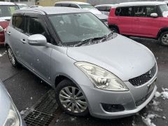 Photo of the vehicle Suzuki Swift