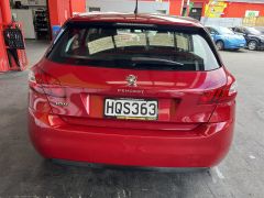 Photo of the vehicle Peugeot 308