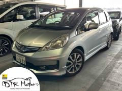 Photo of the vehicle Honda Fit