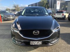 Photo of the vehicle Mazda CX-5