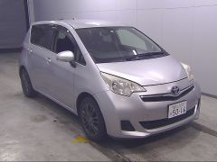 Photo of the vehicle Toyota Ractis