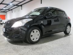 Photo of the vehicle Suzuki Swift