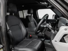 Photo of the vehicle Land Rover Defender