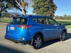 Photo of the vehicle Toyota RAV4